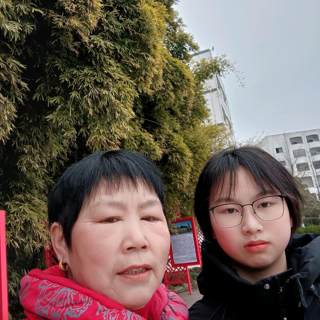 我是刘二姨和好人妹妹