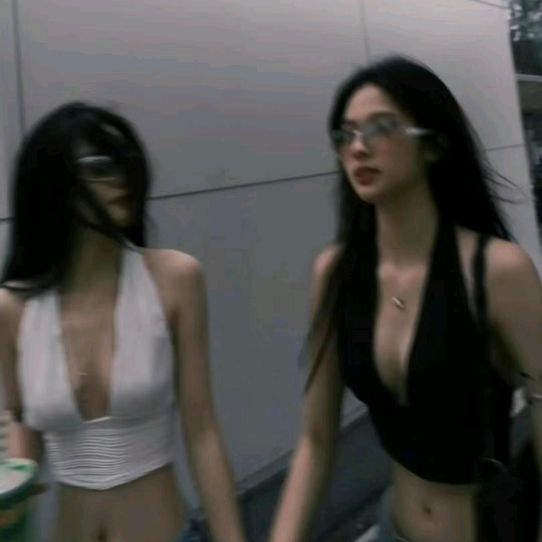 耳元
