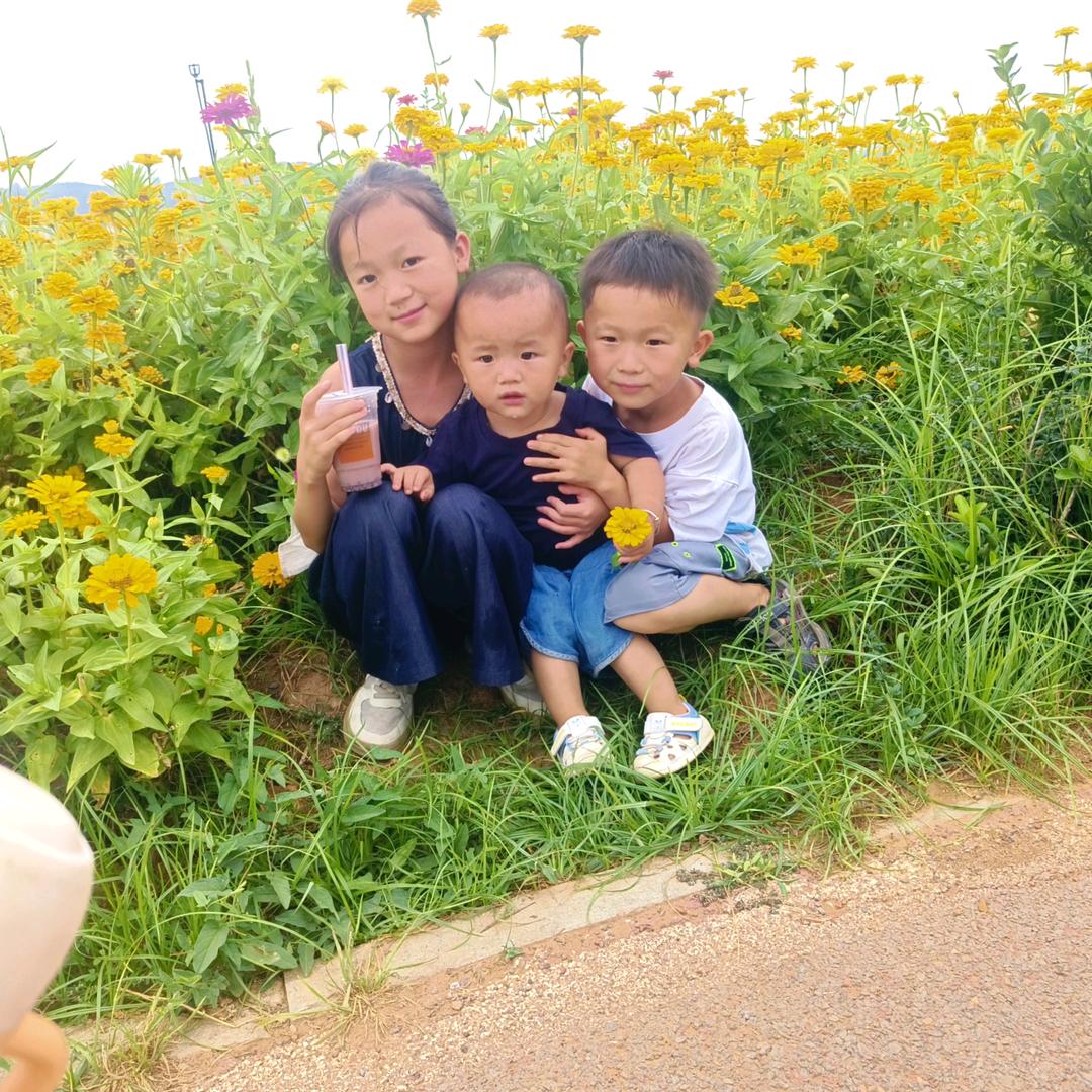 范小妮