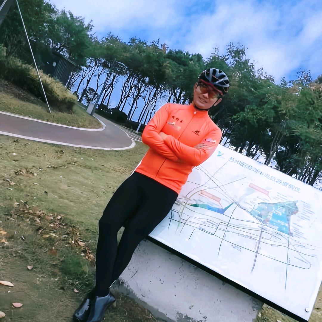挥挥手