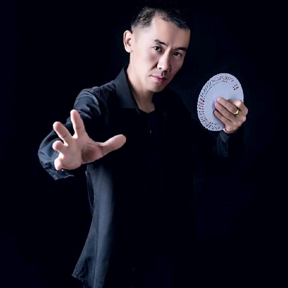 牌王田二龙（业务咨询）1