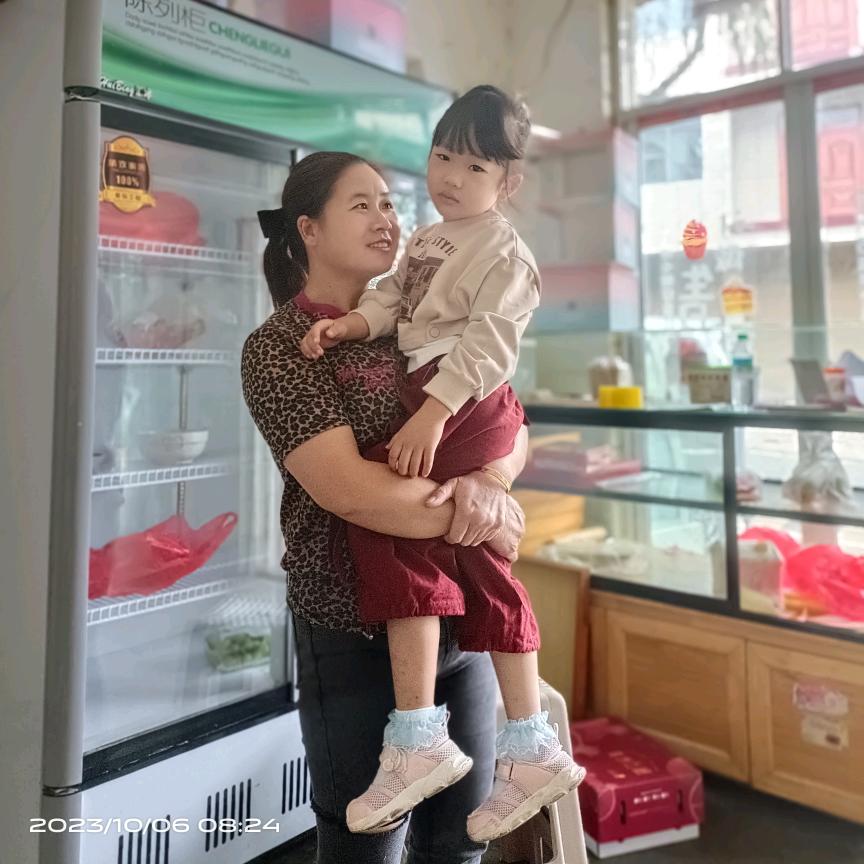 小诺诺