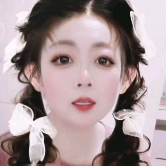 李