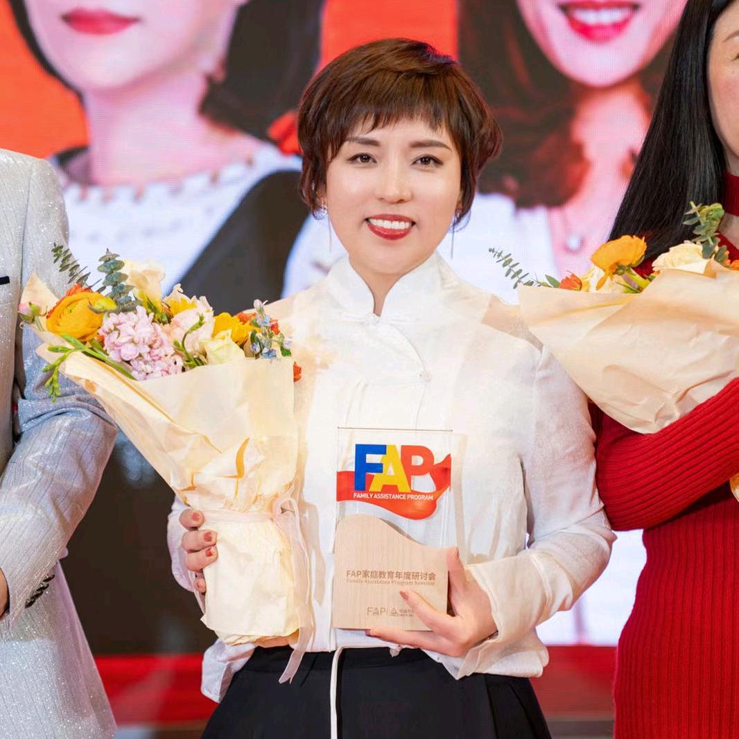 一心姐陪女儿一起成长