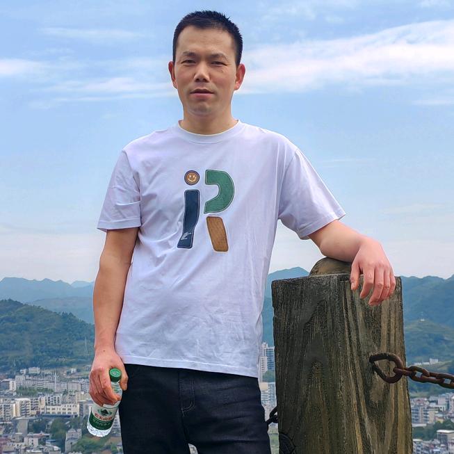 竹山杨师傅 -厨皇子傲鹰厨电净水小号