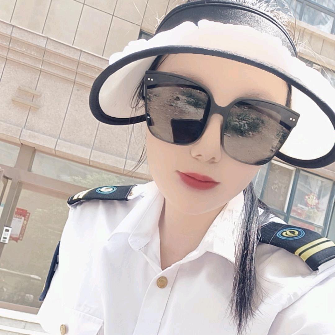 🍓公交司机萌萌🍓