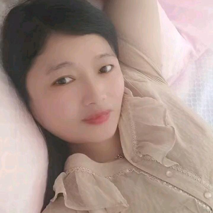 相见很晚，从此与你同心