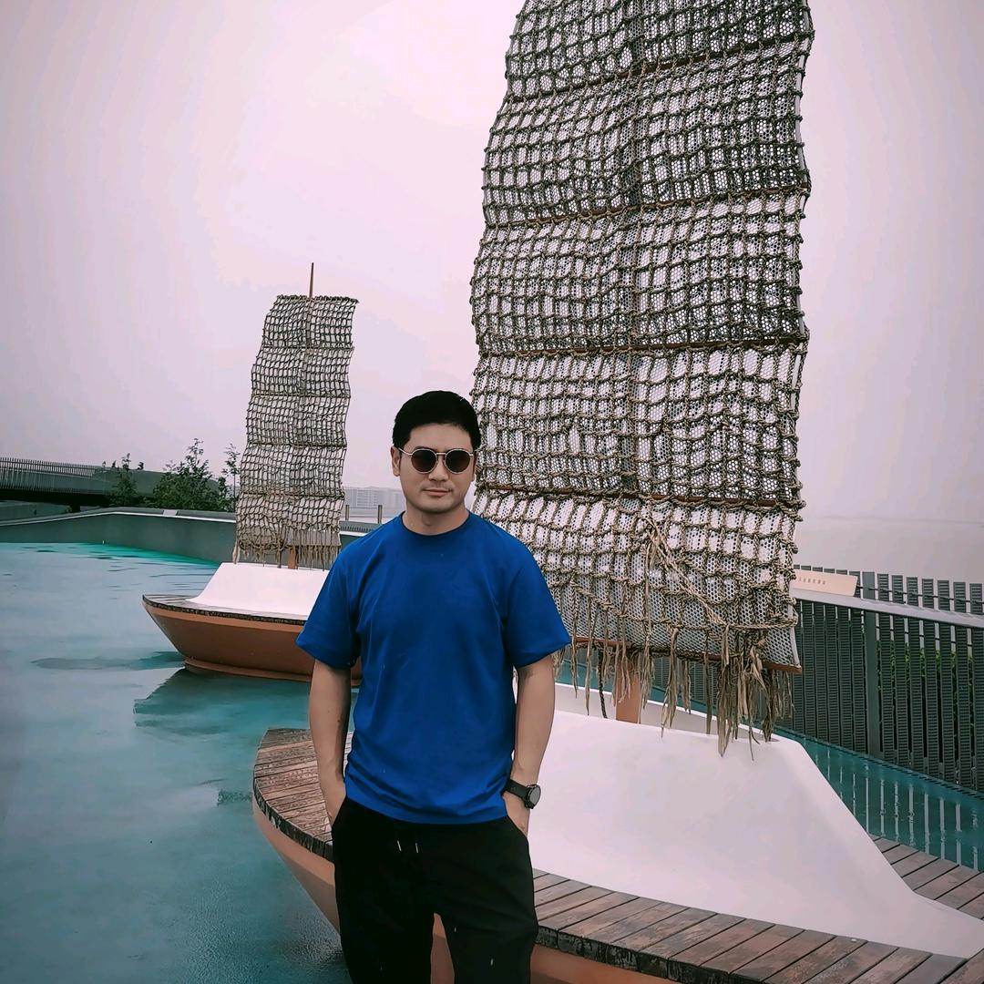 紫冉伸缩遮阳雨棚