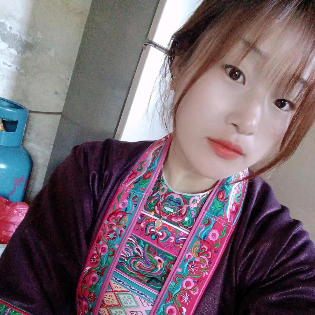 ღ᭄ꦿ 九璃এ⁵，连赞拉黑