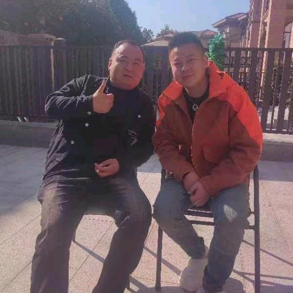 @大脸阿俊