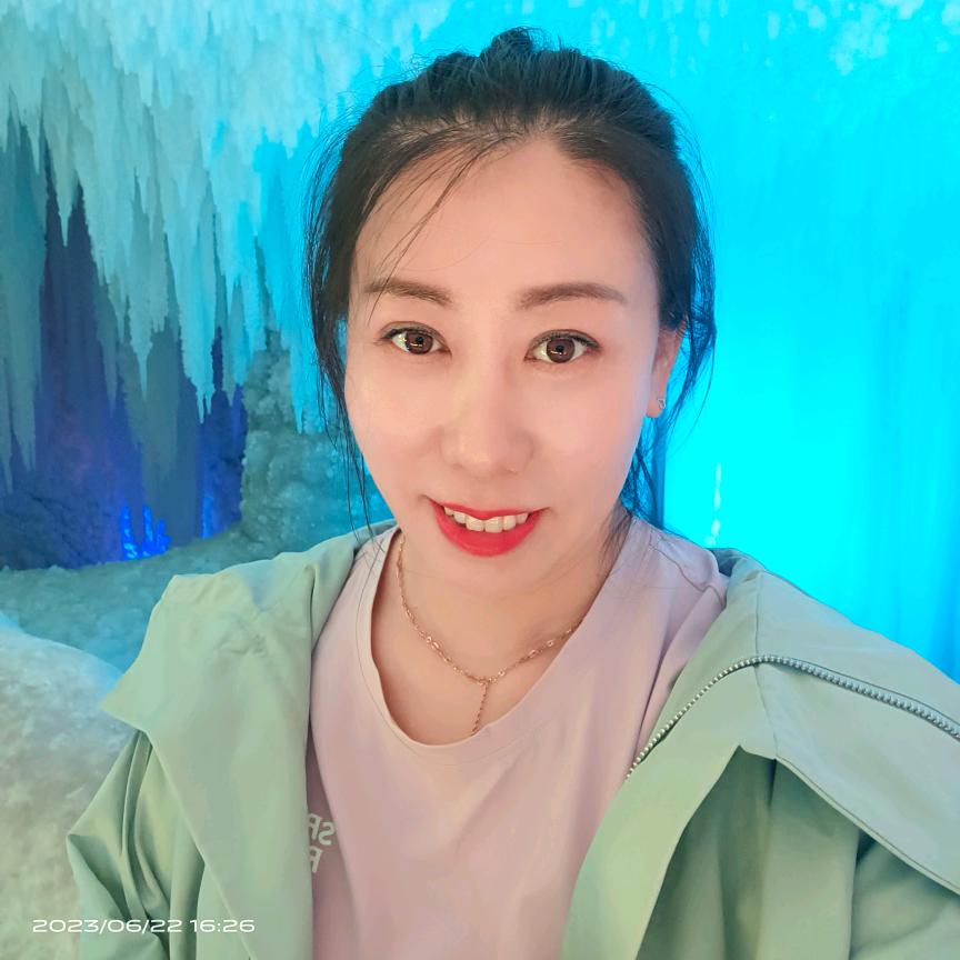 淘玖玖鄂尔多斯窗帘墙布工厂店