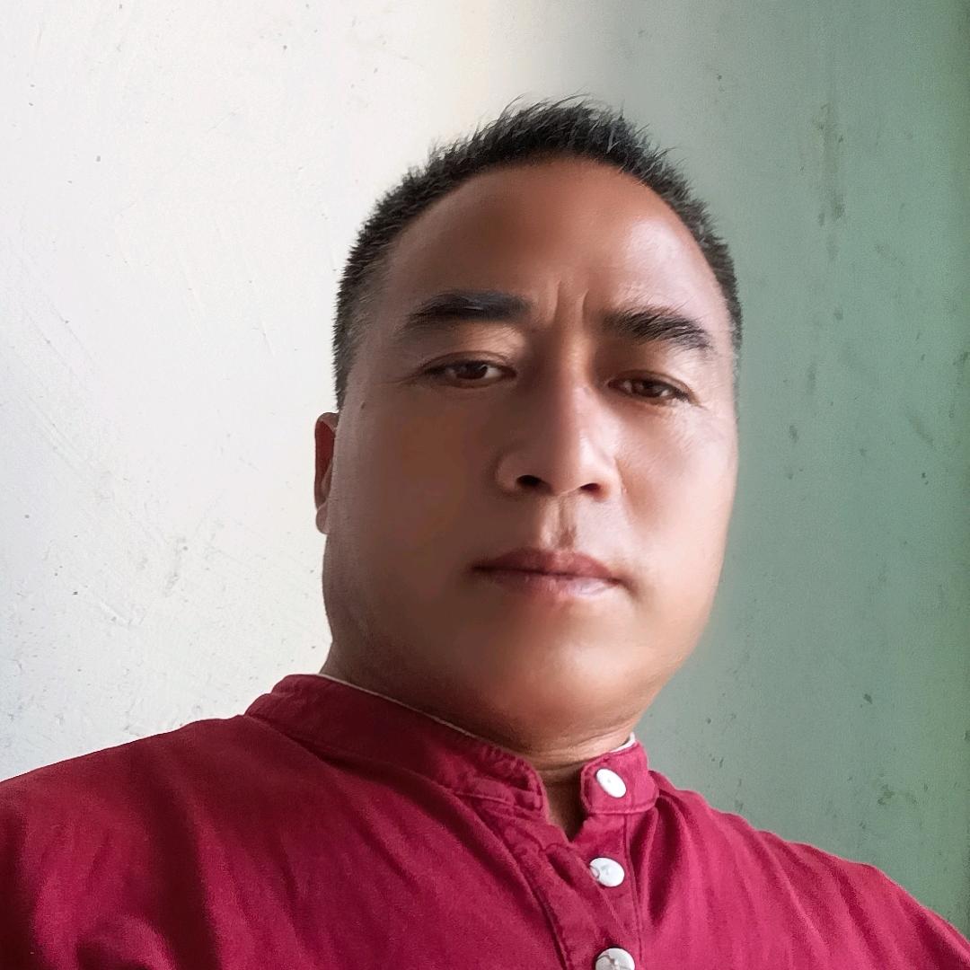 黄上驾到