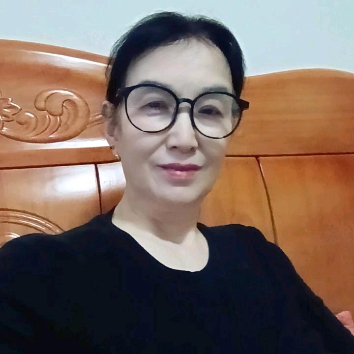 随缘首播（早上8-20周二：周四直播）