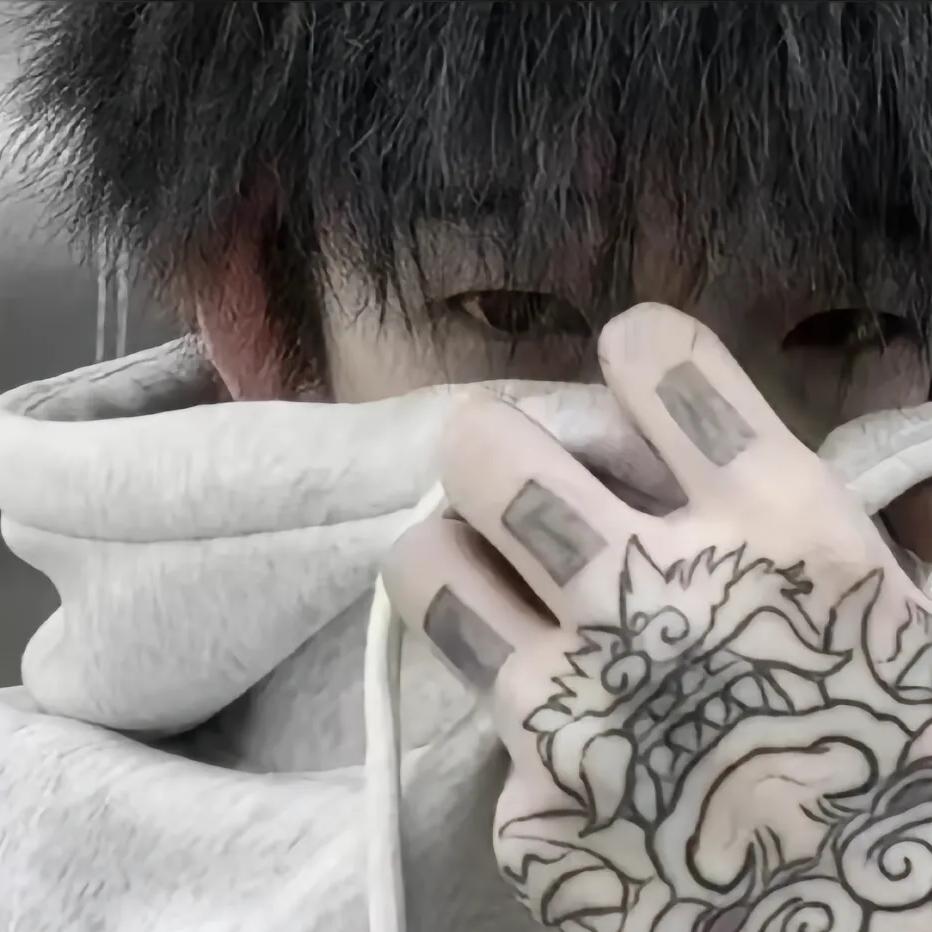 ☯︎ℬ✞ℳ☭ℊ☄︎r🤟