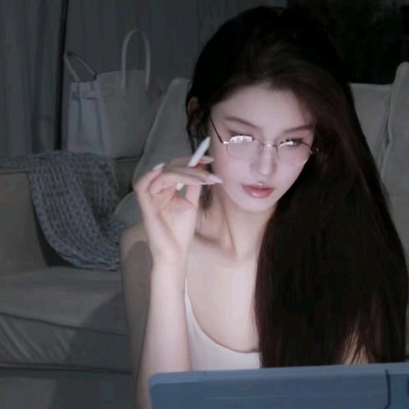 蓓蓓连