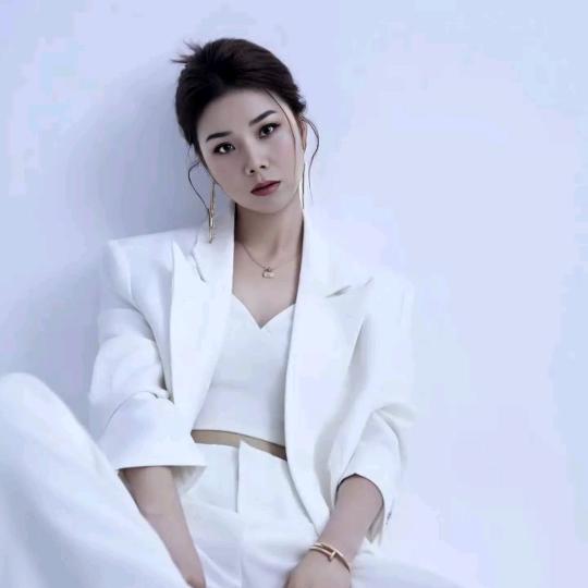 gakku婚纱礼服店