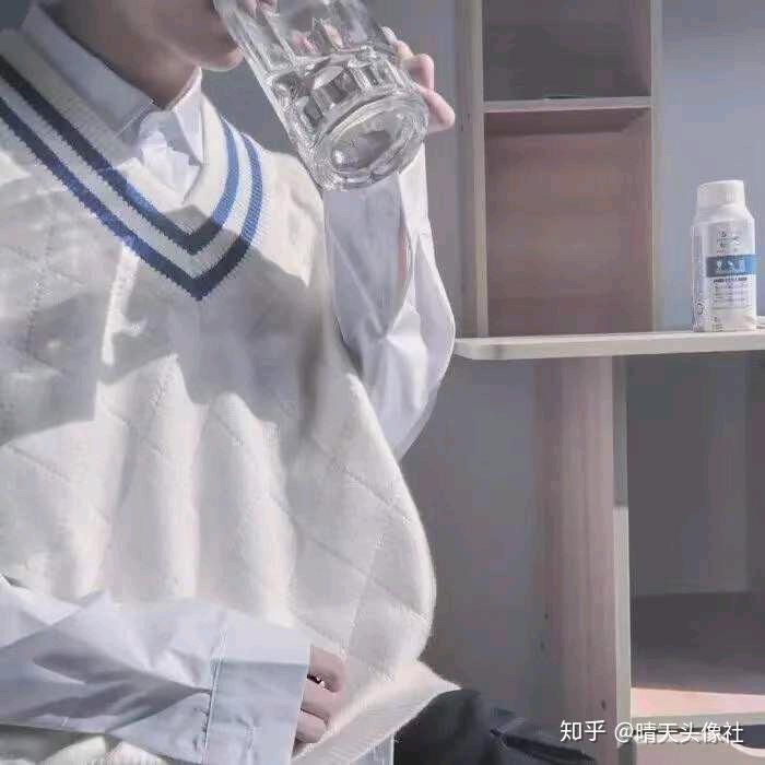 【彼崖】み~