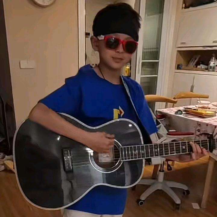 载宝的吉他🎸