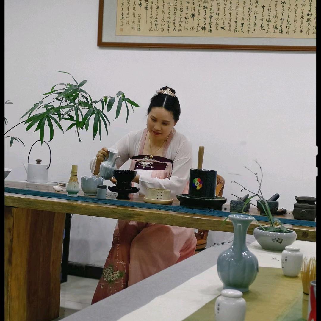 爱生活的陈陈