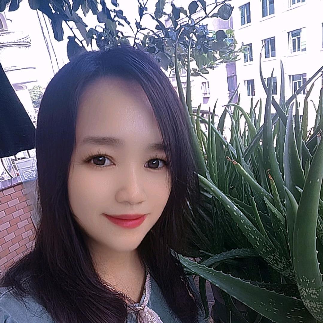玲玲爱穿搭