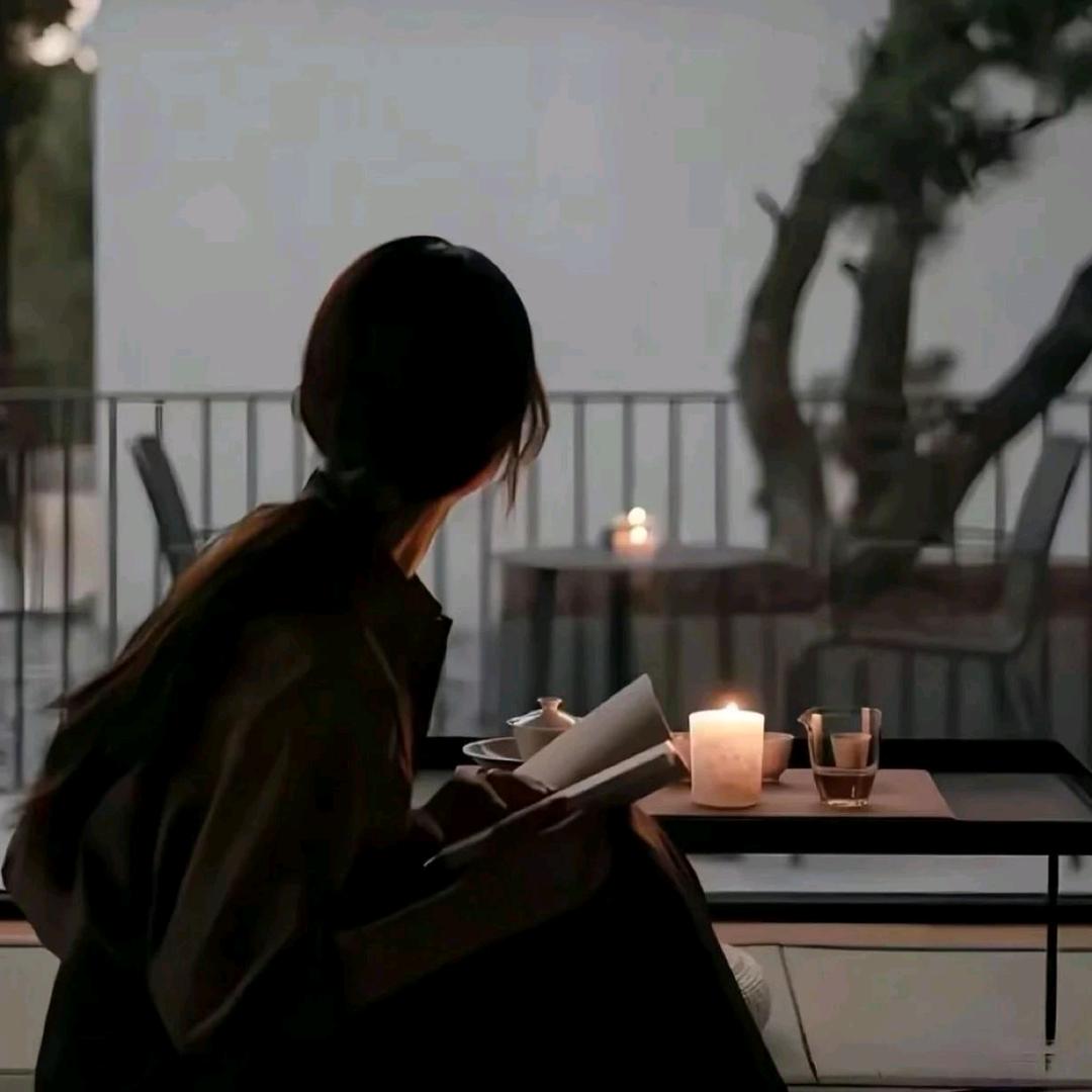 夜游环山湖—花花