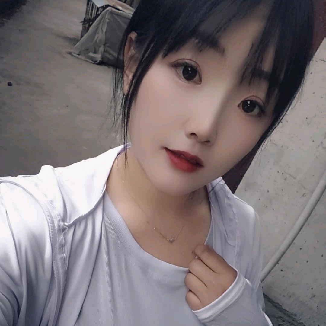 ꧁是小白吖💞꧂