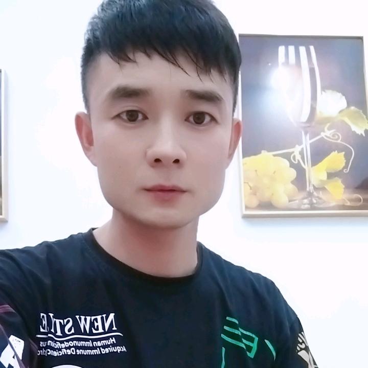 农村庄稼汉尹啊雷