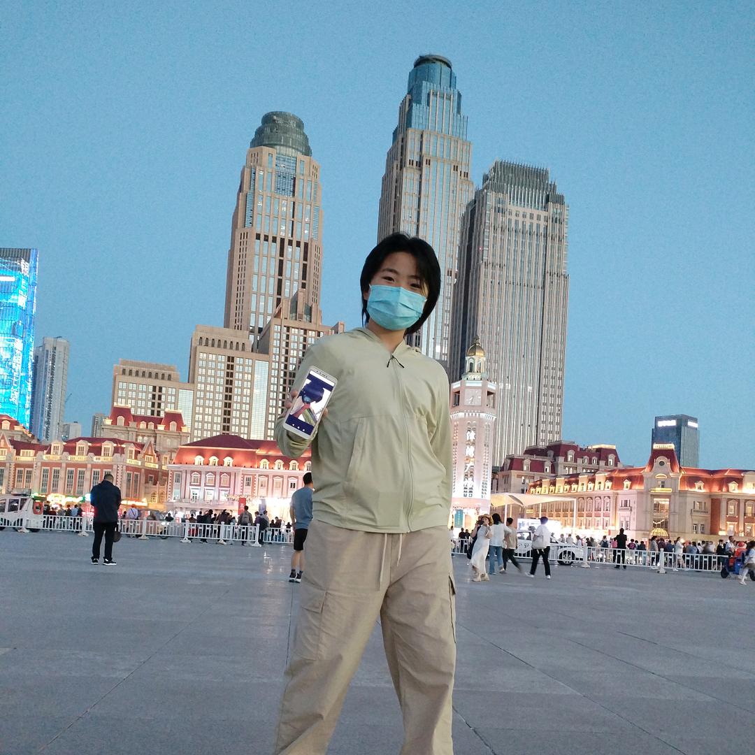 阿依诺