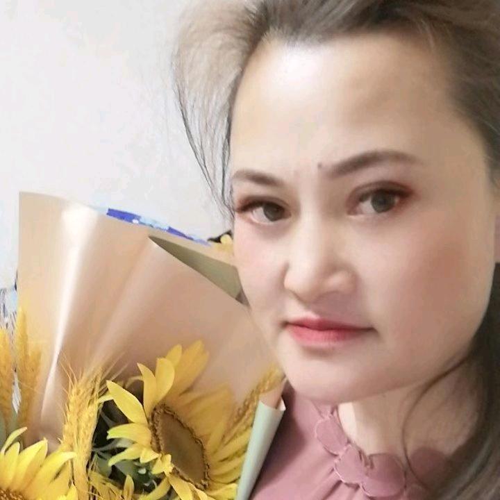 婧女日化
