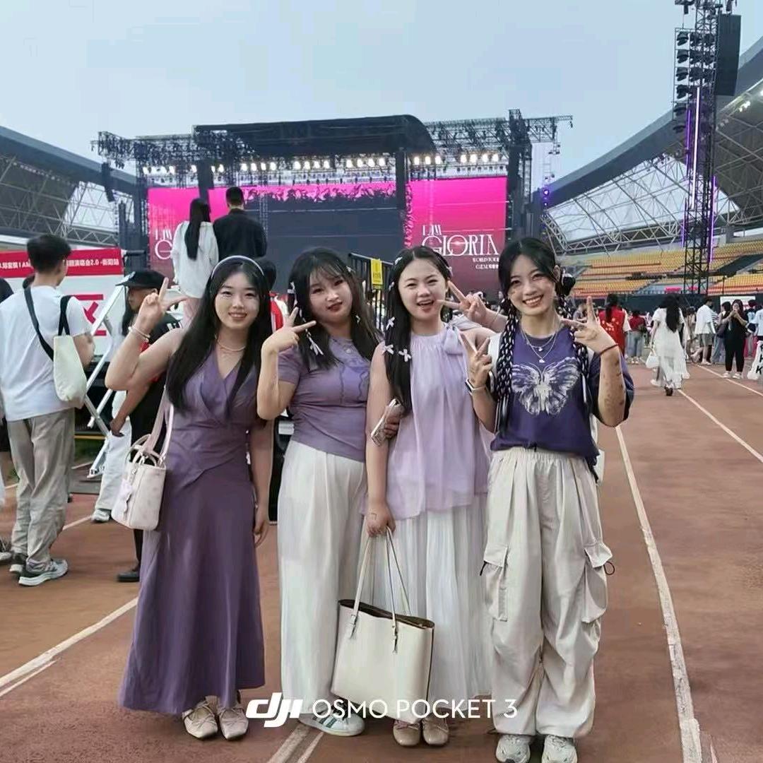 重生之三个00后女生开店日记（双爷烤肉）