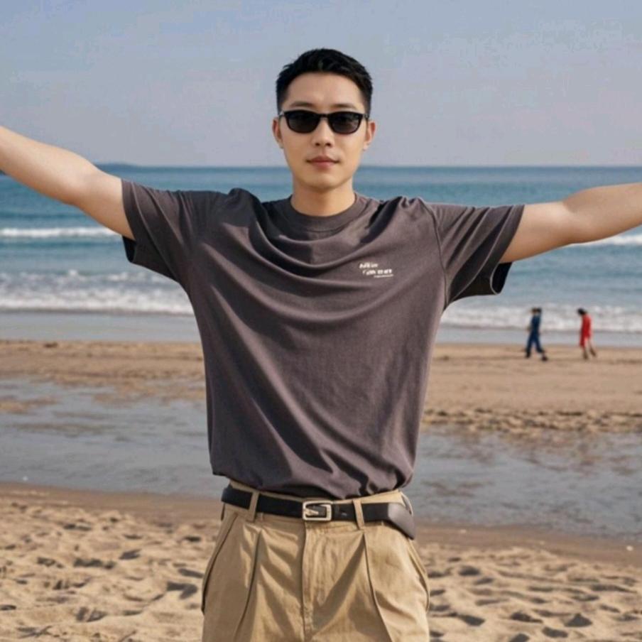 晒晒帅气的自己