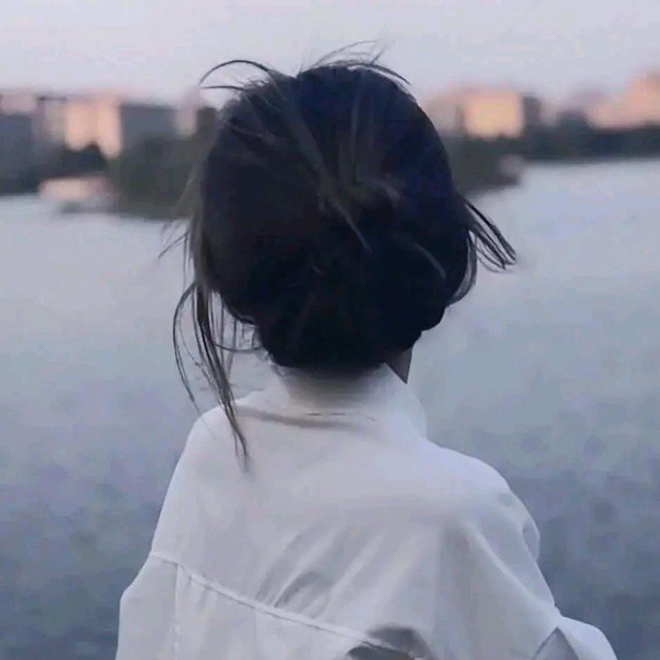 ঞ᭄叶子🍃呀