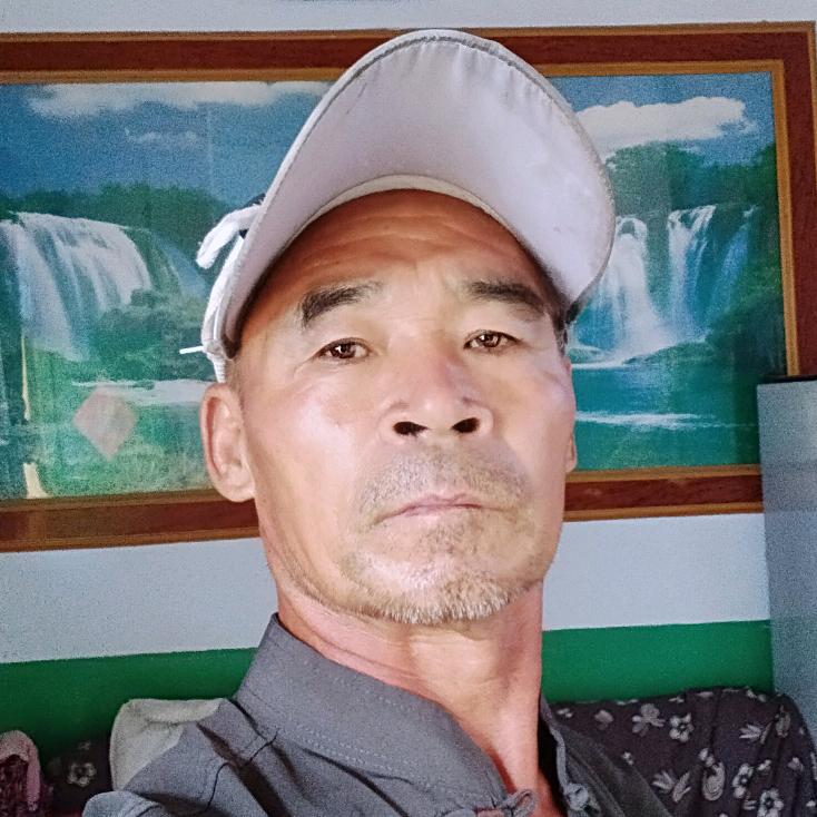 老李头（直播聊天分享）早，晚7.10开播