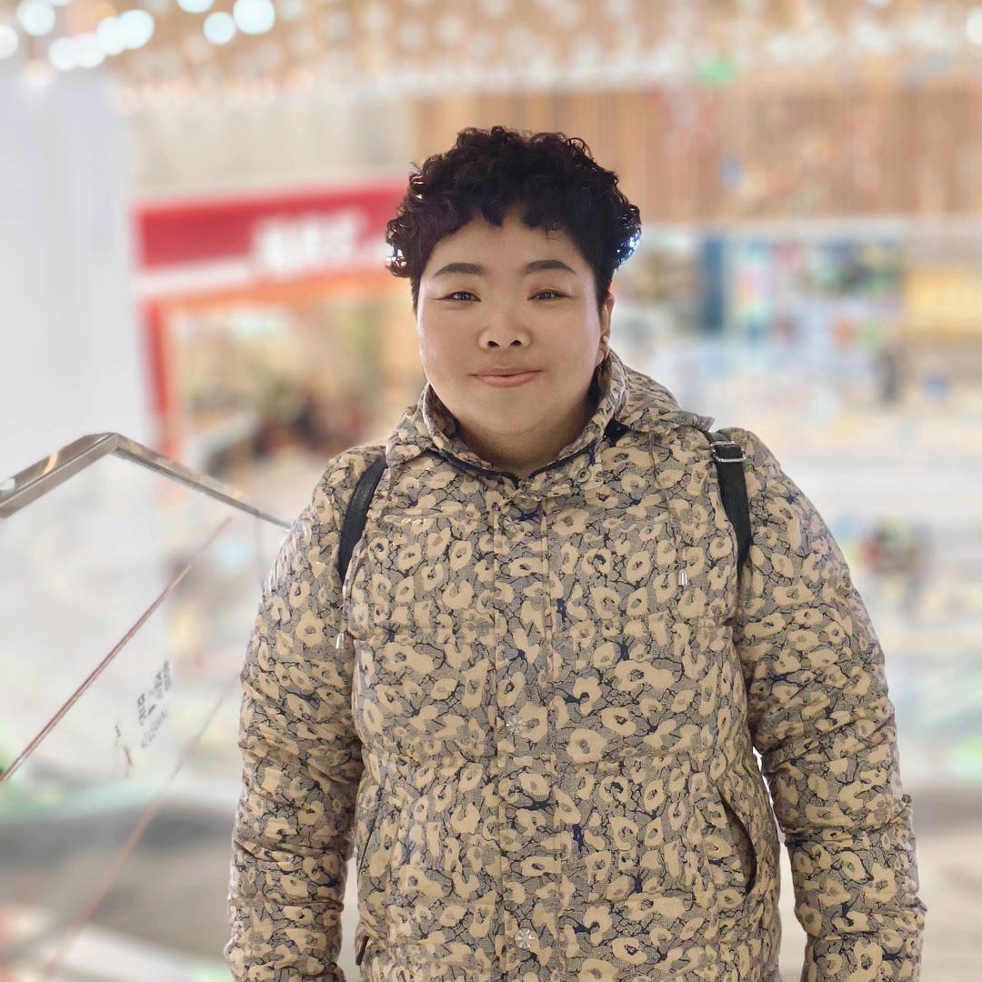 草花飞舞