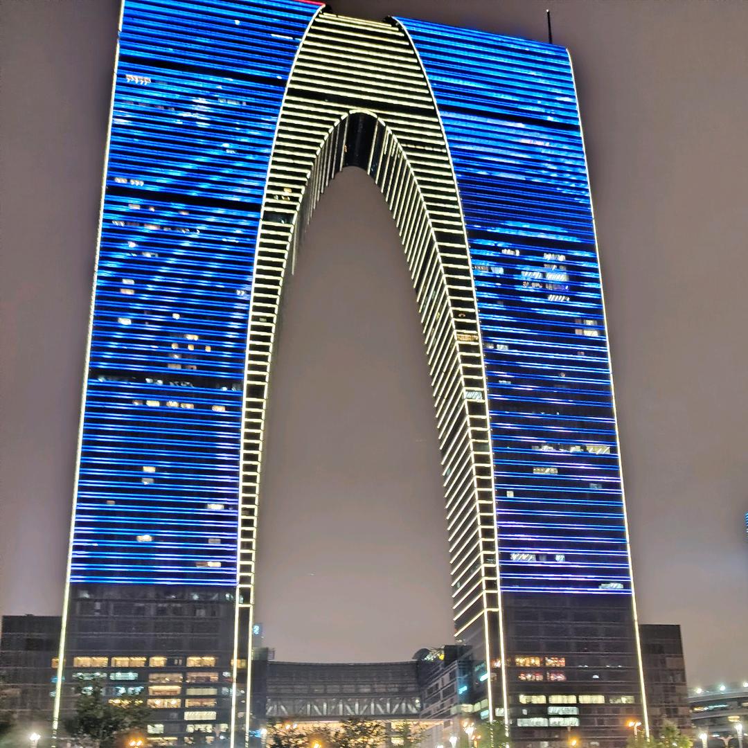 靓仔，请叫我靓仔