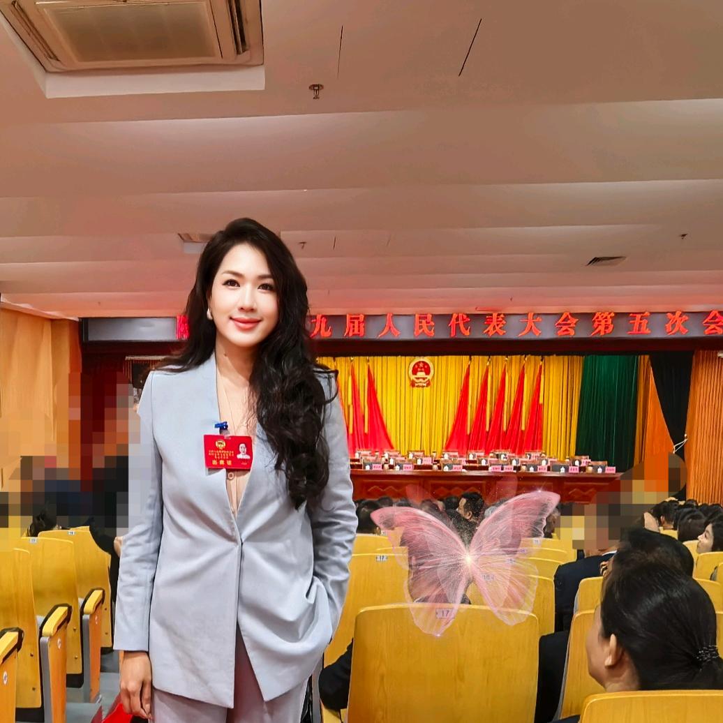 新万象文化传媒、粤东传媒陈传妹