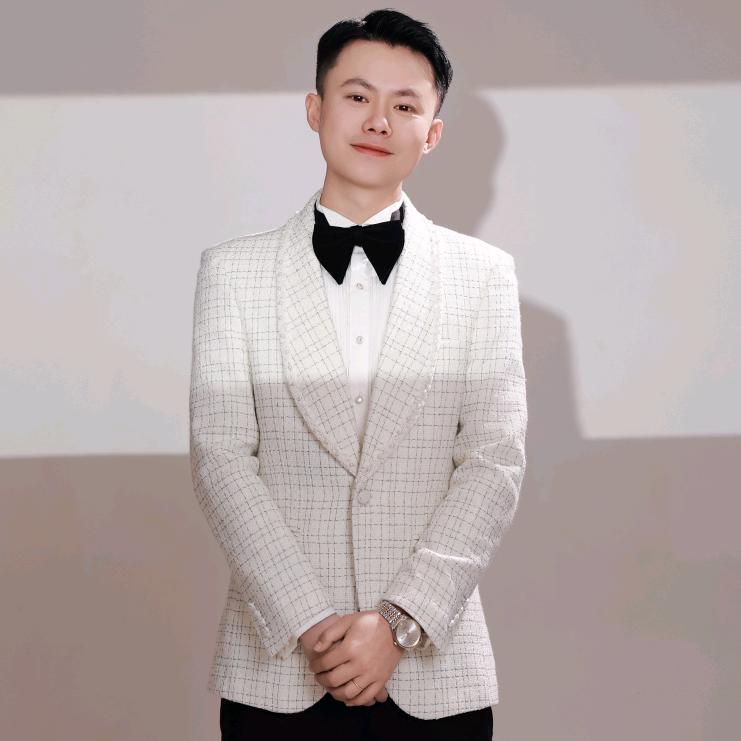 橙子©️【橙意婚礼主持工作室】招生