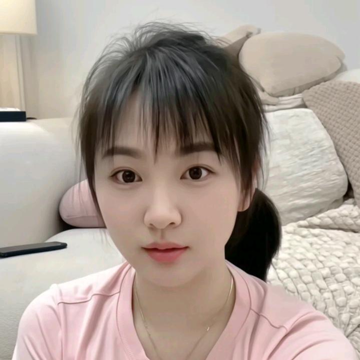 路瑶   等待有缘人