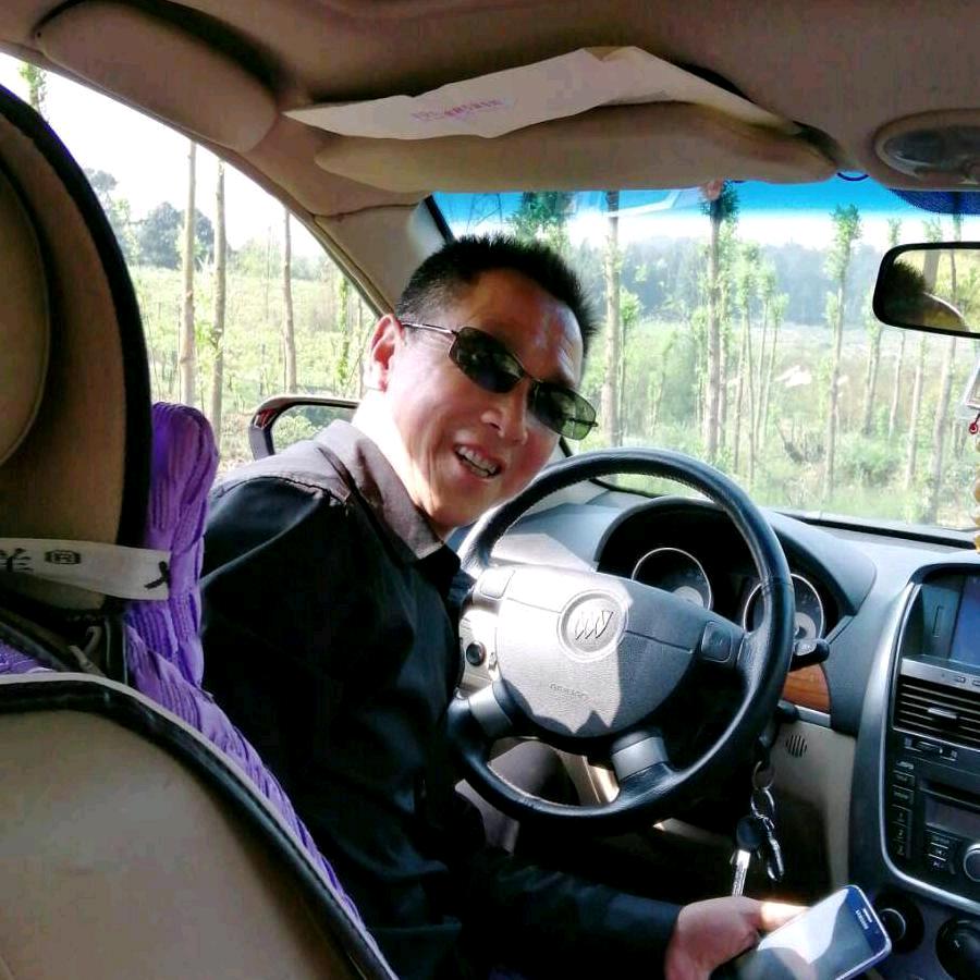 快乐的开车人