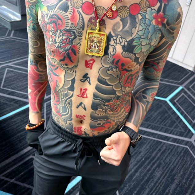 犀牛皮~🍂🍂🍂