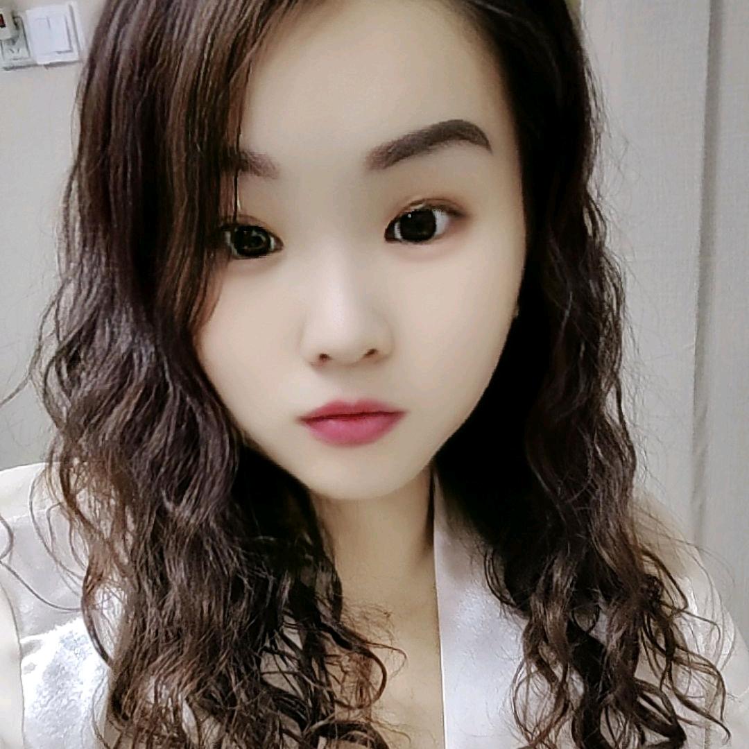 徐老师。问题肌肤行业10年！