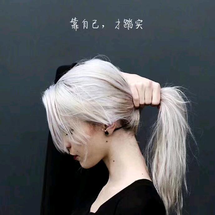 不一样的烟火