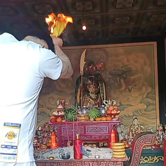 A......东郊帅帅👊🙏🙏🙏