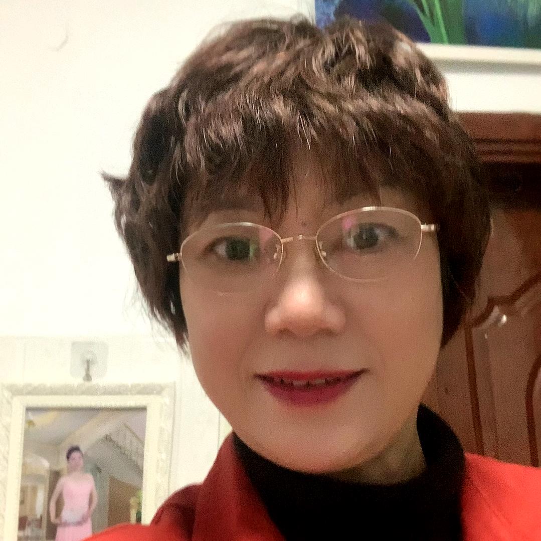 珍珠姐小号早上8:38(大号开播)