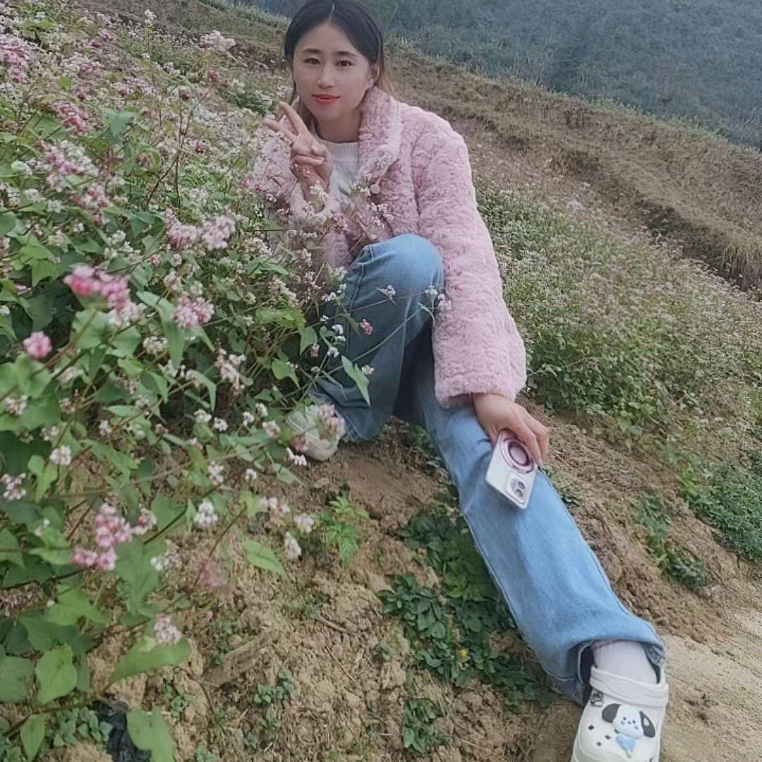 🥀꧔ꦿ᭄浅笑 🥀❀꧔ꦿ᭄不语꧔ꦿ᭄