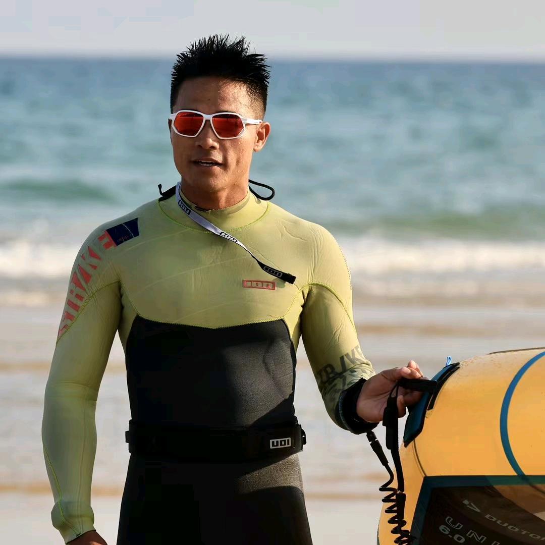 海岸风风筝·冲浪俱乐部