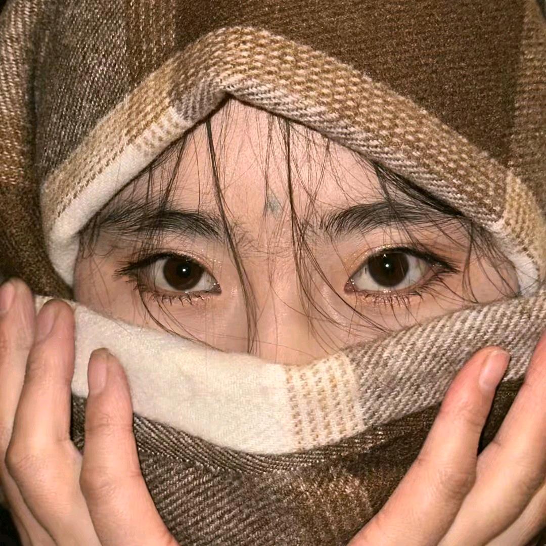 ༄དབང་🐍 ༄姆