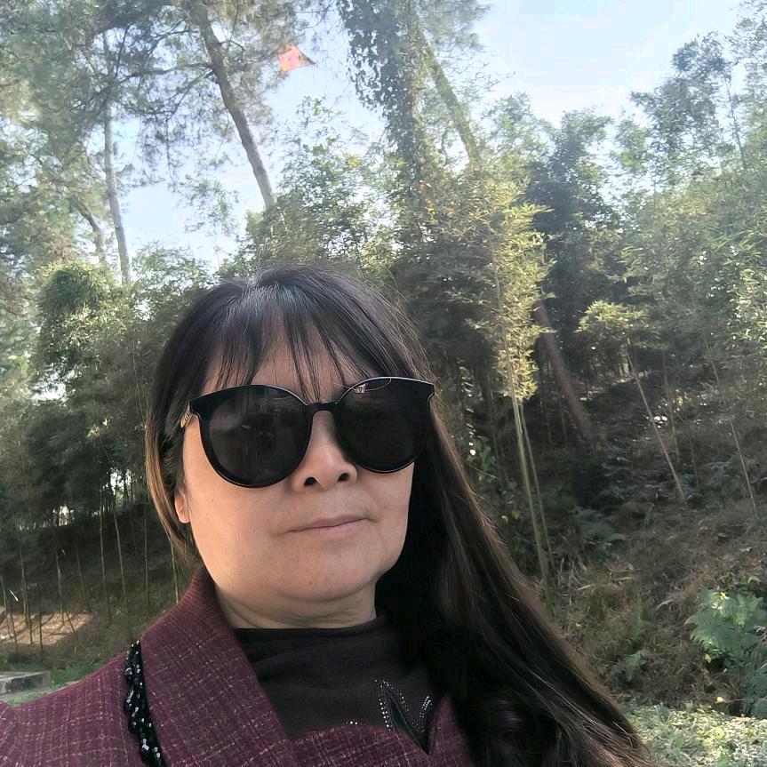 杨三姐早上6:16开播。