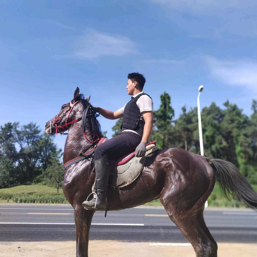 @安鑫马术🐎🐎🐎🐎