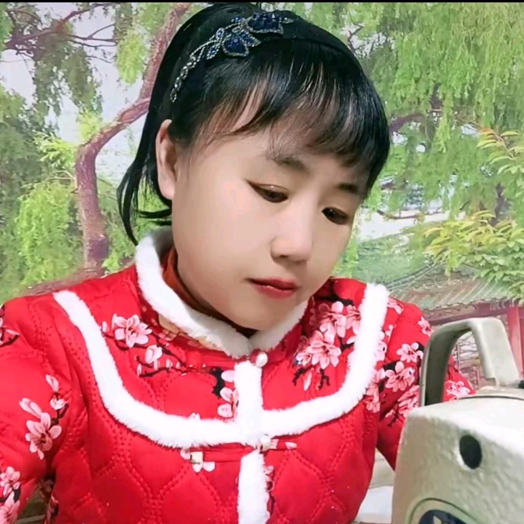 金幺妹穿搭